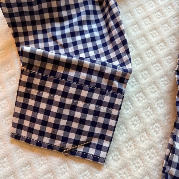 Classic JCrew Gingham - Picture 4 of 9